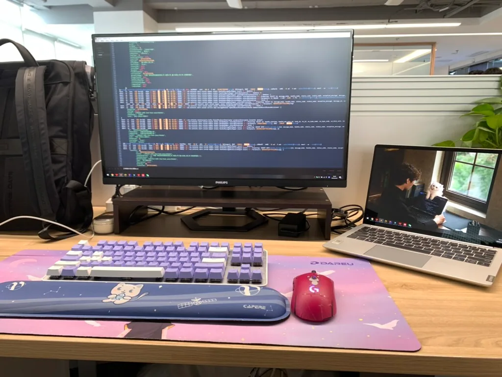 The coding workspace where Wynn began again with Java