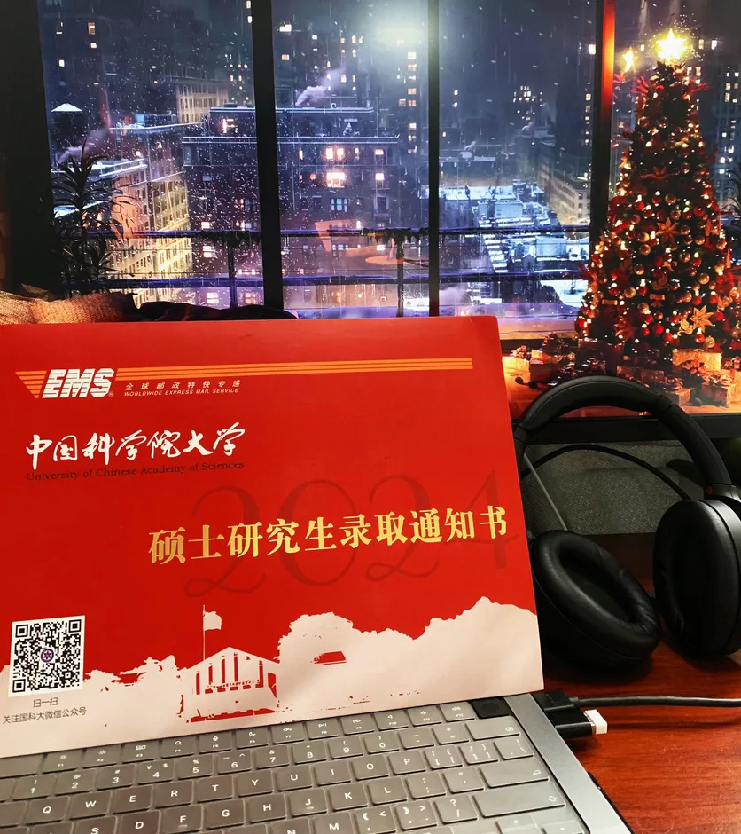 The UCAS graduate admission package on Wynn's desk